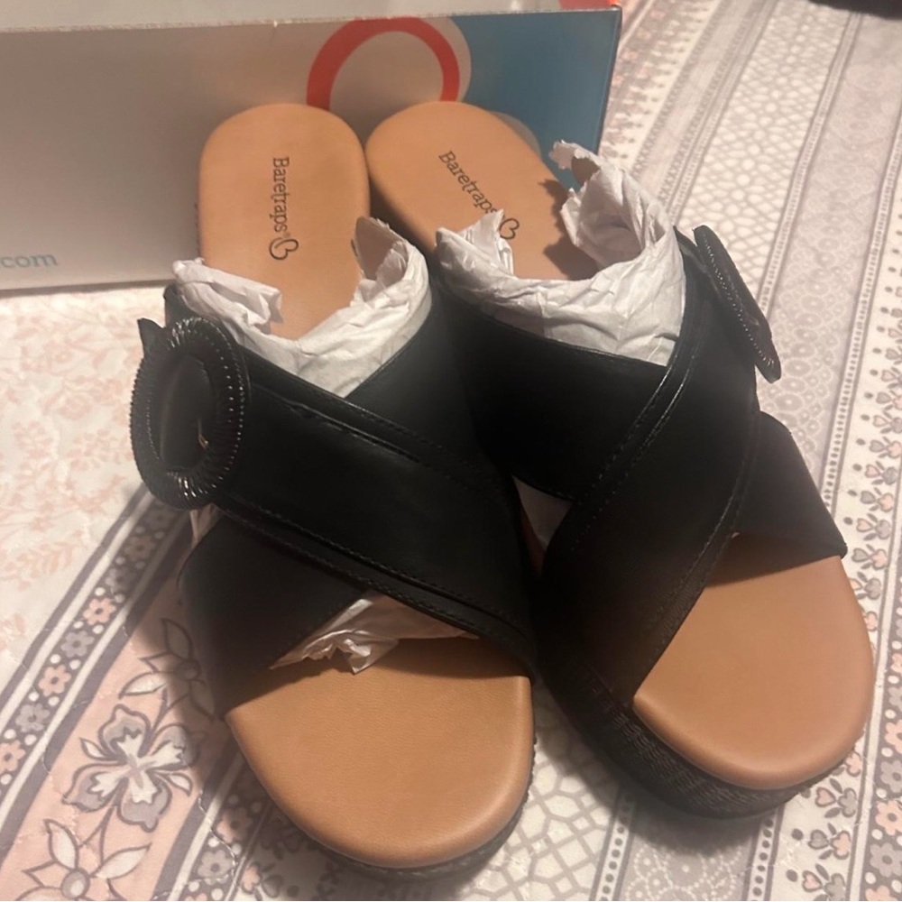 BareTraps Black and Tan Women's Mules